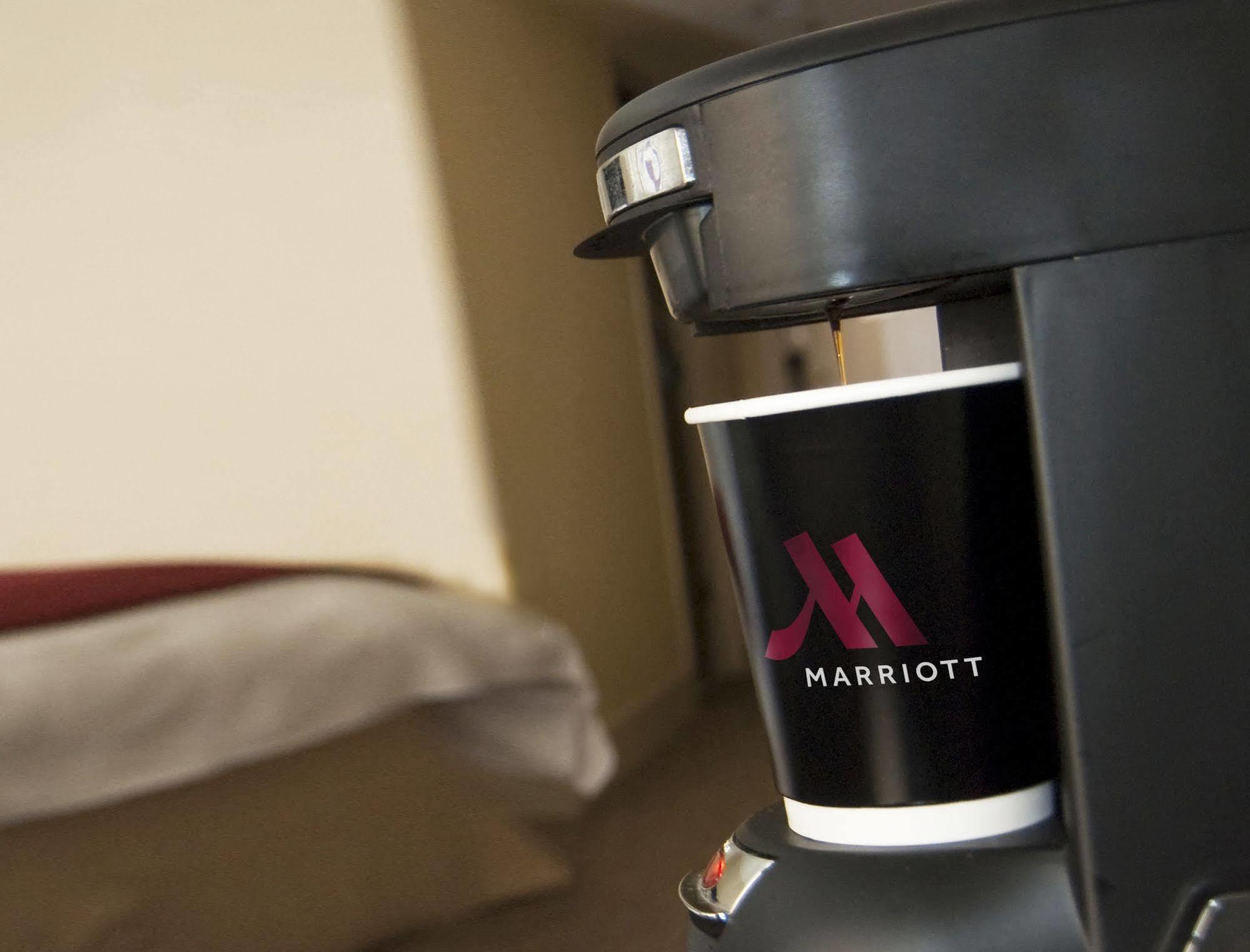 Trumbull Marriott Shelton Esterno foto